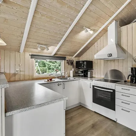 Casa vacanze 3 Bedroom Awesome In Hemmet