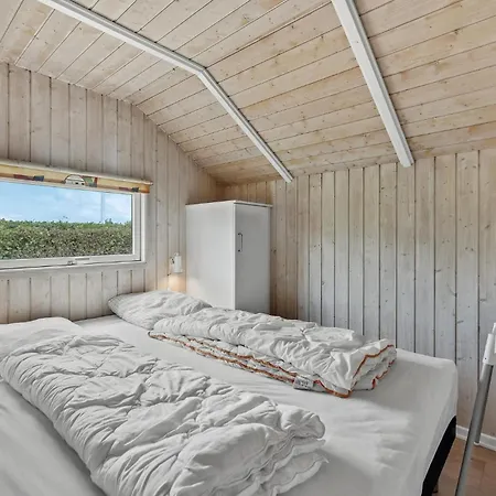 3 Bedroom Awesome In