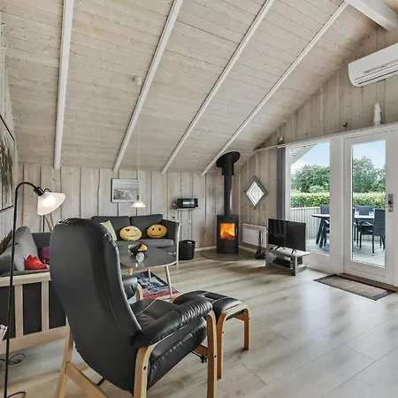 3 Bedroom Awesome In